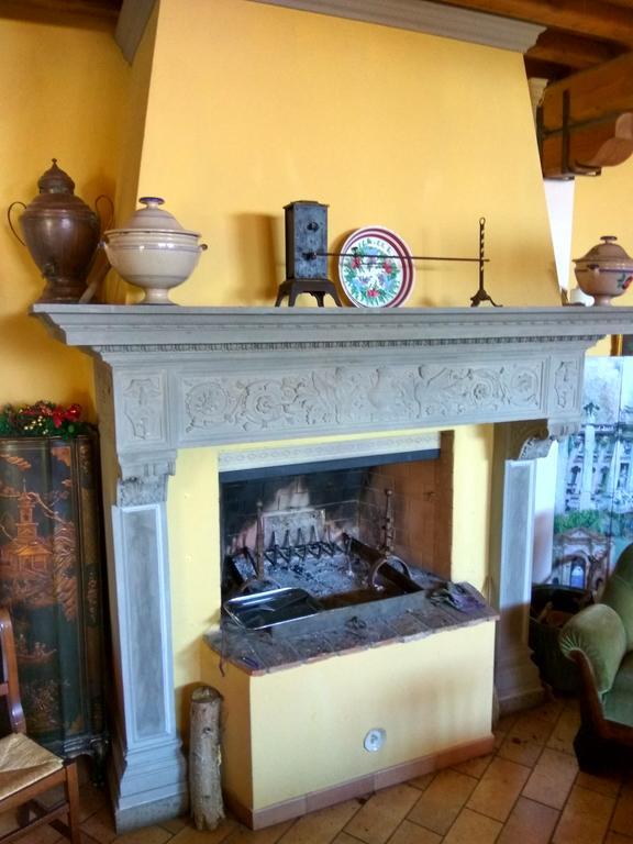 Residence Il Colle Collestrada Dış mekan fotoğraf