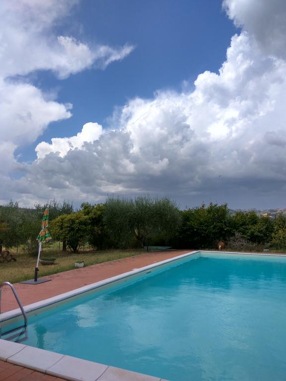 Residence Il Colle Collestrada Dış mekan fotoğraf